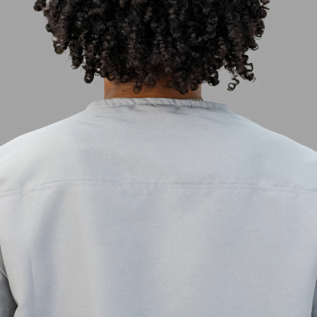 Filipina Quirúrgica 500 Unisex Basic Gris Perla Antifluido-cloro resistente, Scrubs 500