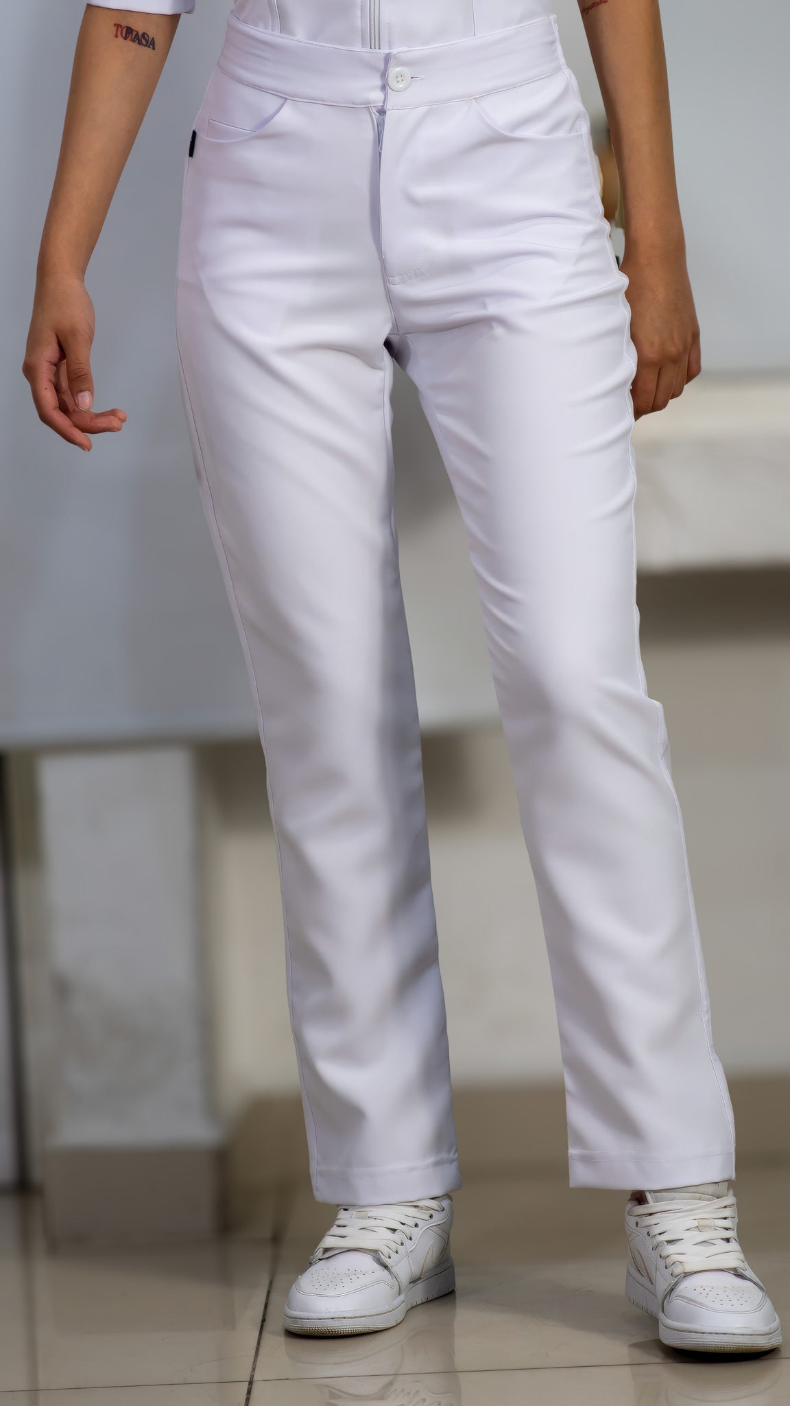 Pantalón Petite Stretch Pure White  Pretina/Elástico Mujer Antifluido