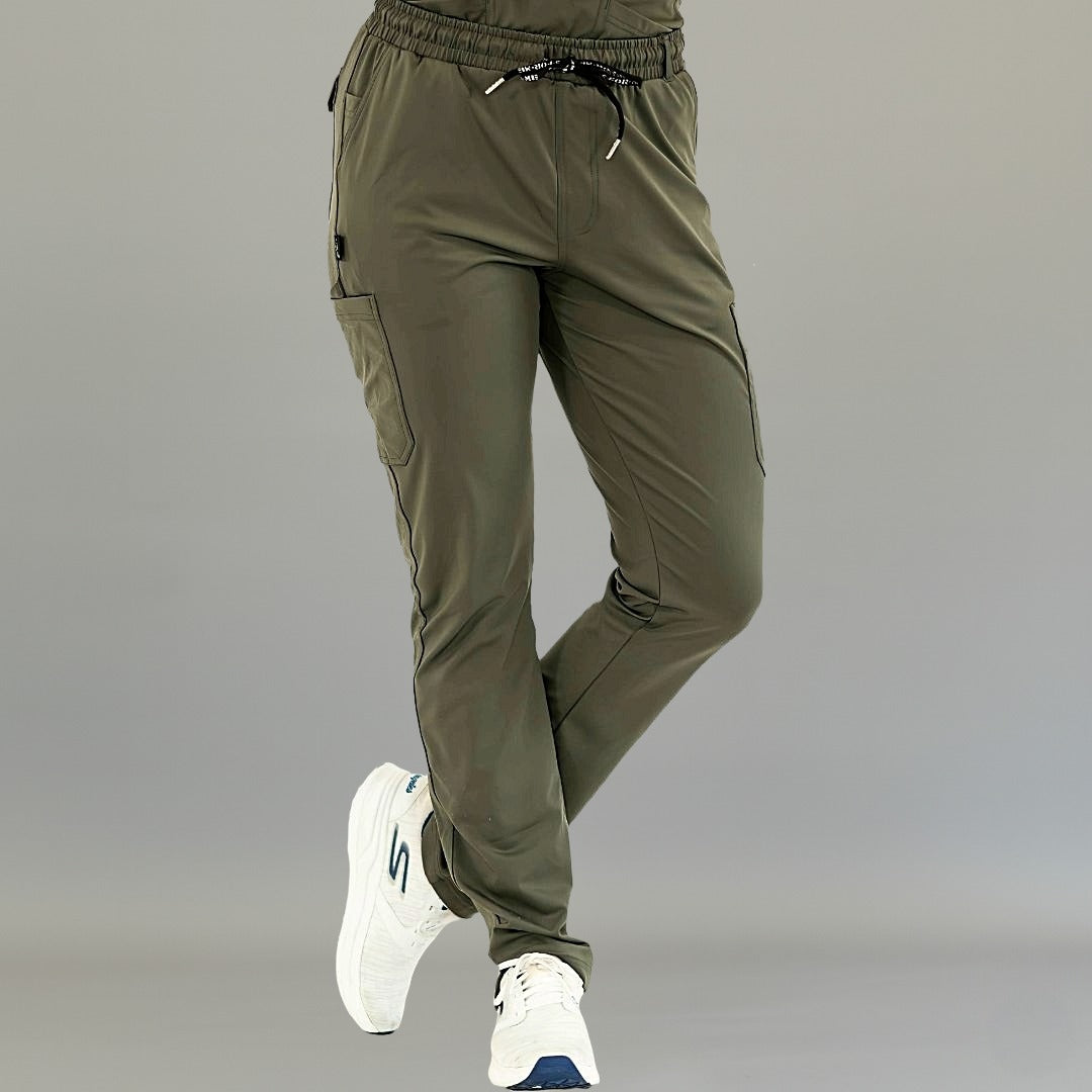 Women’s 930 Olive Green Super Stretch jogger scrub pants front view