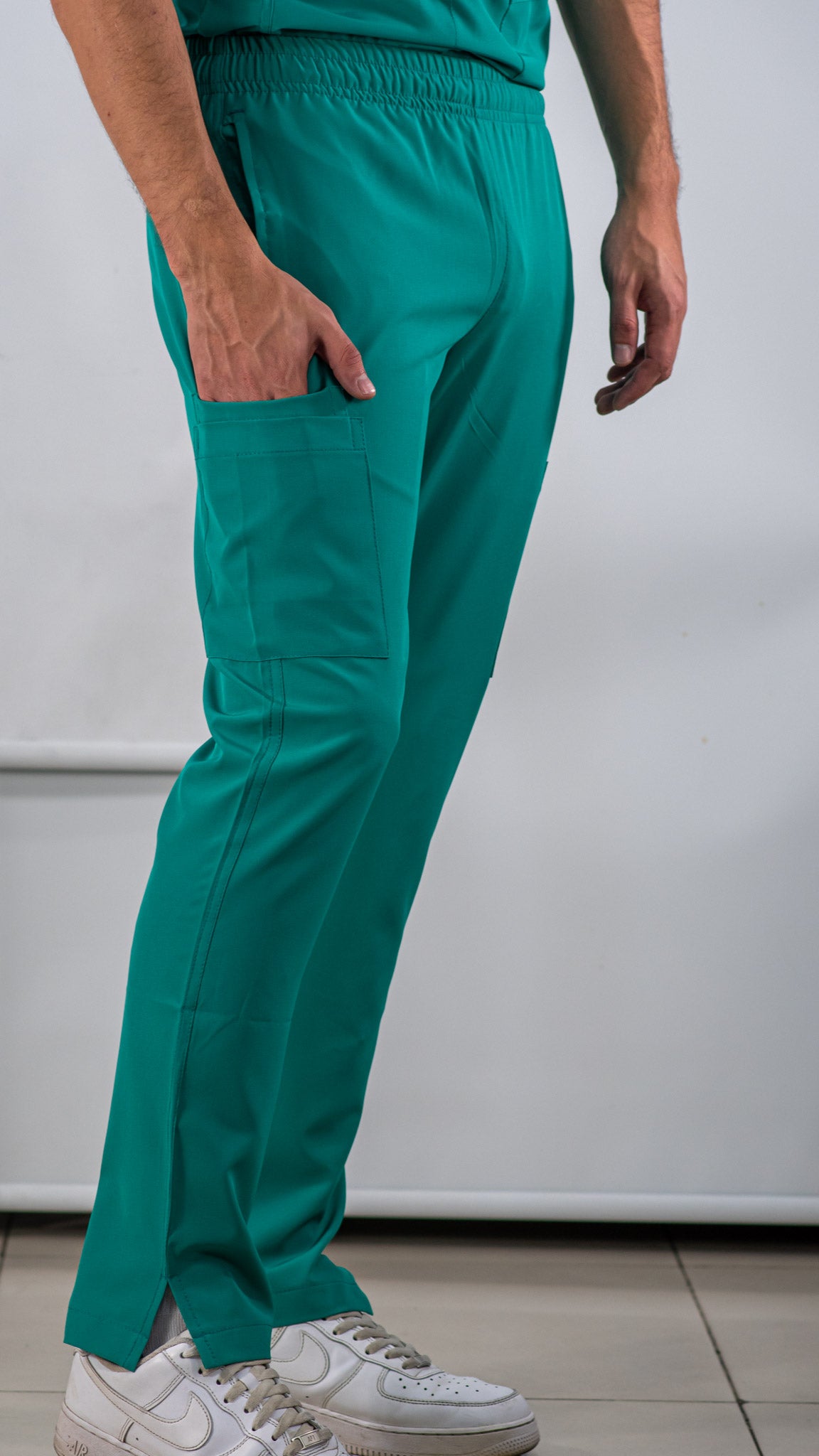 Pantalon Hombre Verde Jade 5 bolsas FW