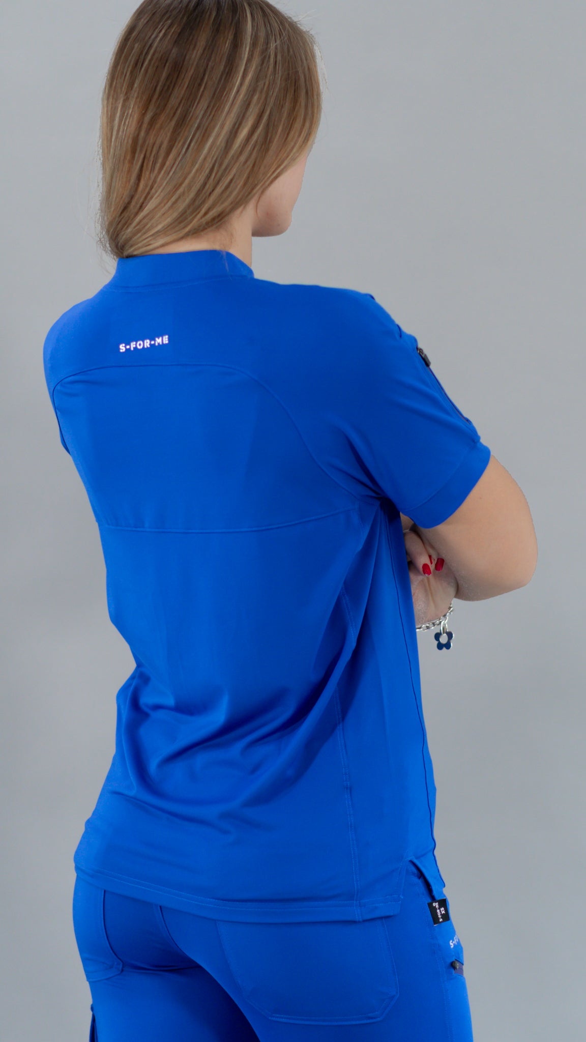 Filipina Unisex Quirúrgica Super Stretch Azul Rey Mujer, Scrubs 905