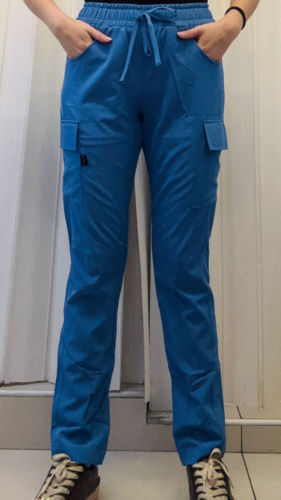 Pantalón Quirúrgico Skinny, Azul Plumbago F.W Mujer, Scrubs 520