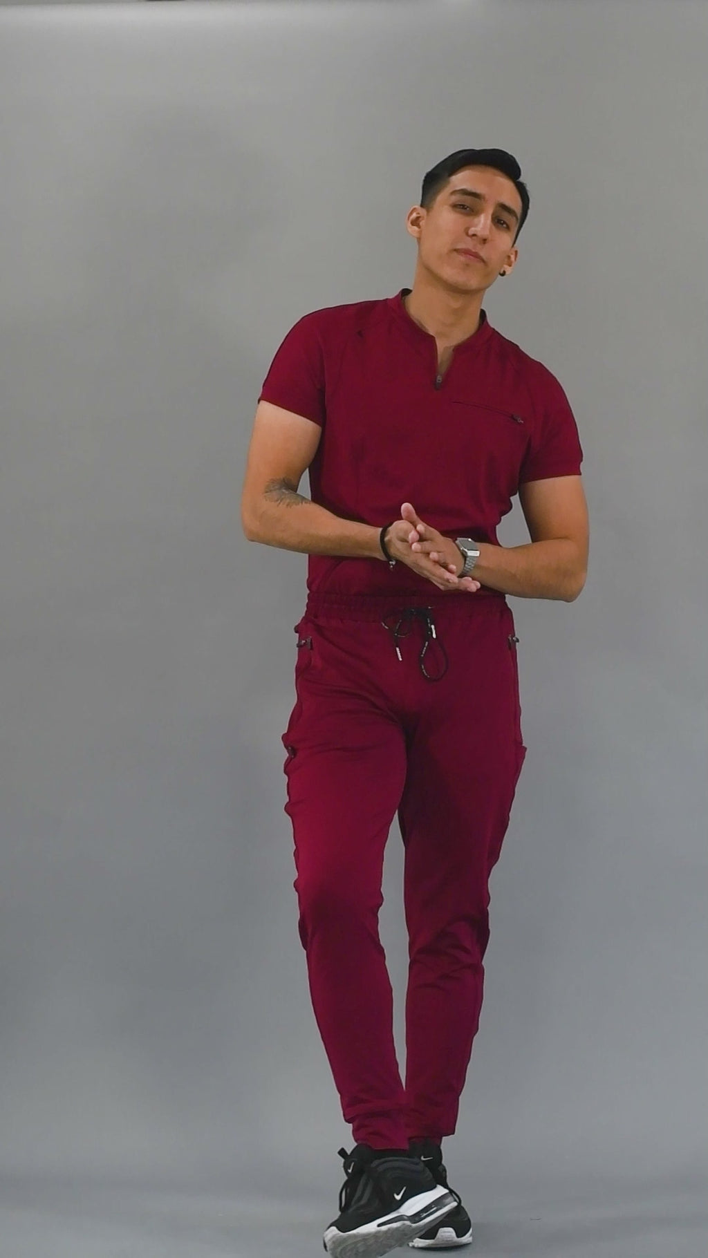 Jogger Quirúrgico Vino Hombre Super Stretch, Scrubs 920